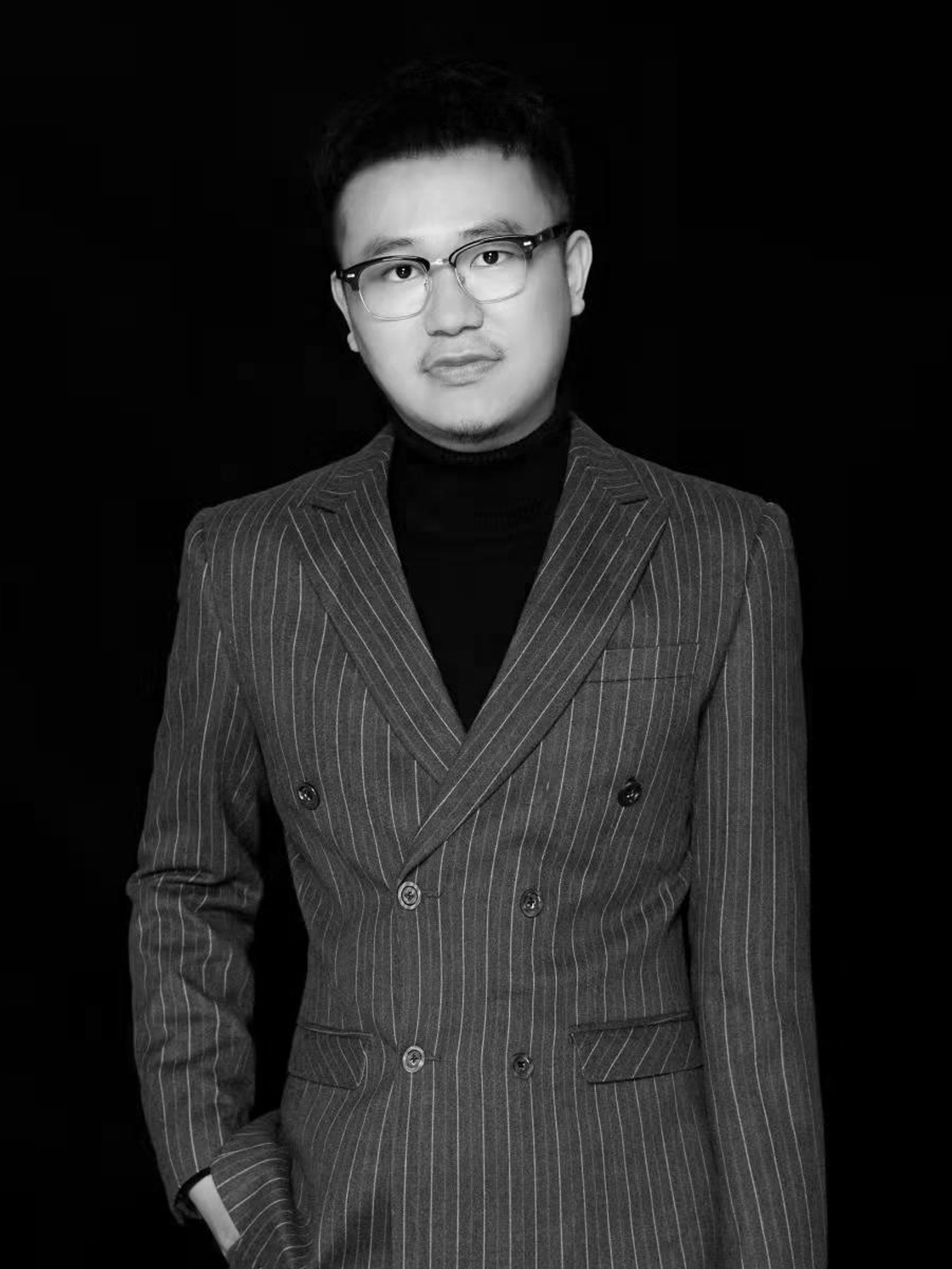 黄子益-第七设计中心-主创设计师.jpg